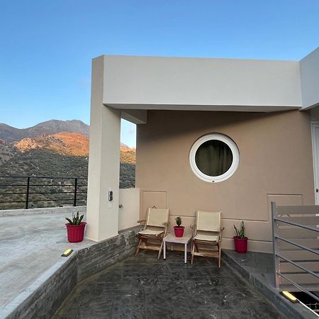 Capostango Apartments - Stunning Views Of Libyan Sea Áno Rodákino Kültér fotó