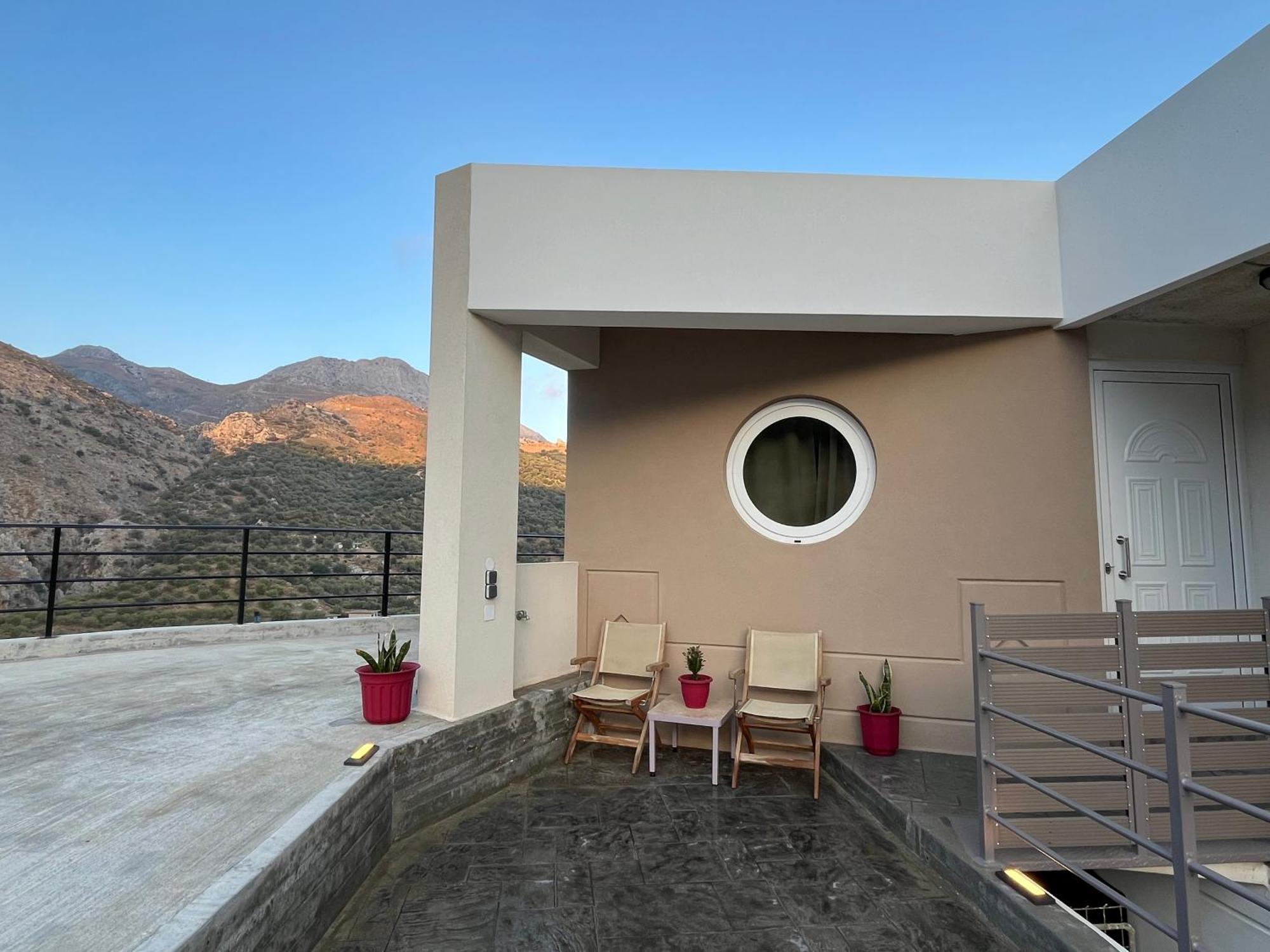 Capostango Apartments - Stunning Views Of Libyan Sea Áno Rodákino Kültér fotó